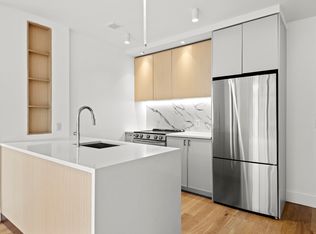 38-27 32nd St #916, Long Island City, NY 11101