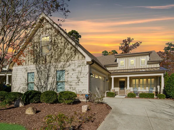 157 Wildwind Dr, Chapel Hill, NC 27516