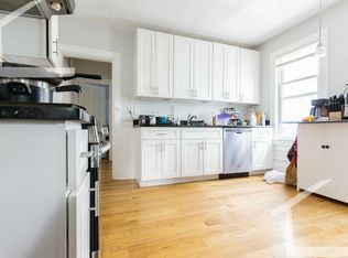 34 Justin Rd #PENTHOUSE, Brighton, MA 02135