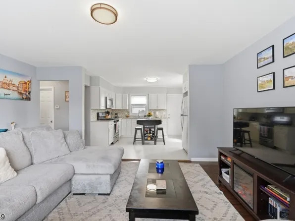 63 Johnson St, Clifton City, NJ 07014