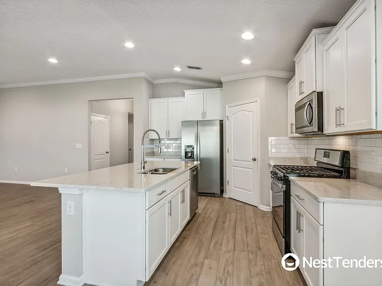 83109 Village Walk — Photo 14