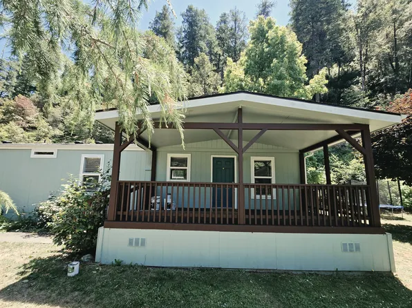 9825 Highway 199 #15, Gasquet, CA 95543