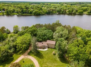 19520 Oxboro Ave N, Marine On Saint Croix, MN 55047