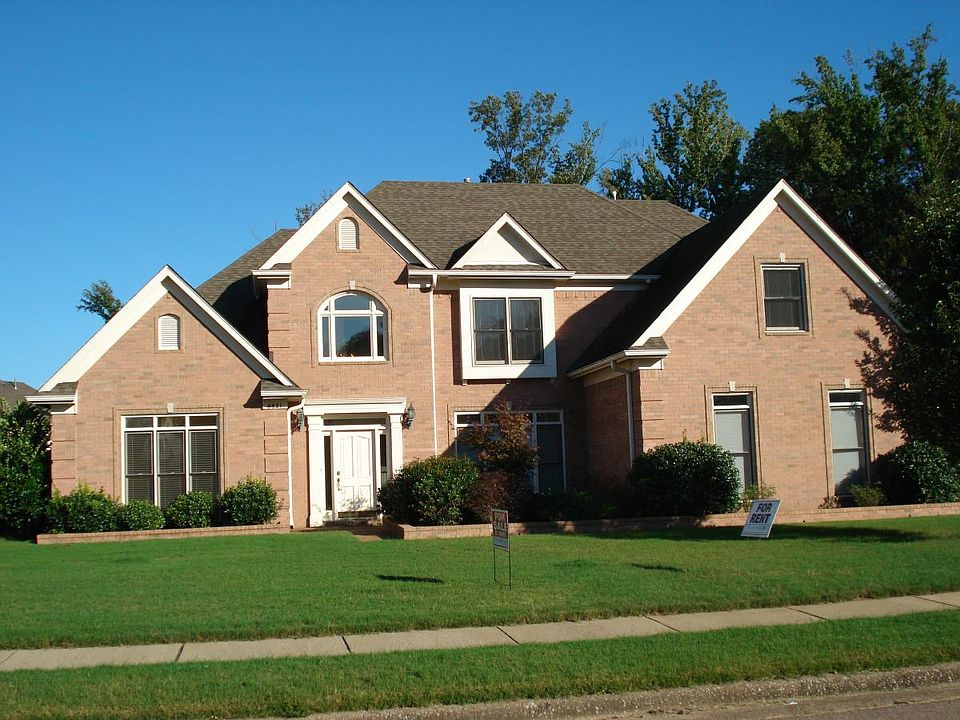 1st image of 8821 River Meadow Dr