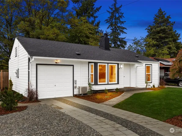 2208 S 126th Street, Seattle, WA 98168