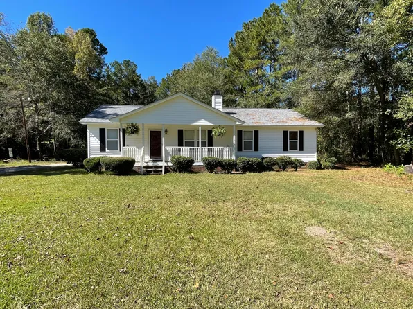 2700 Dawson St, Holly Hill, SC 29059