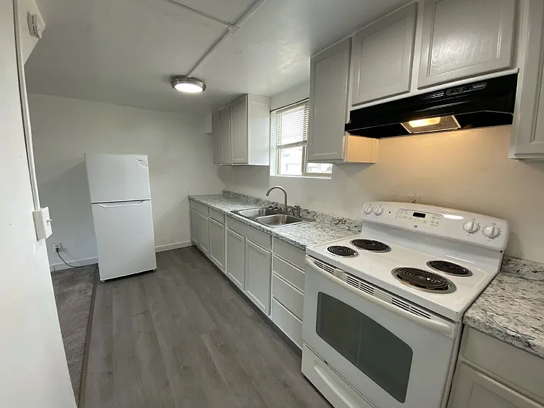 452 Alder St #472 — Photo 6