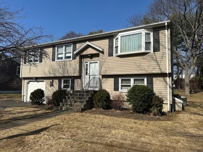 13 Twin Circle Rd, West Haven, CT, 06516