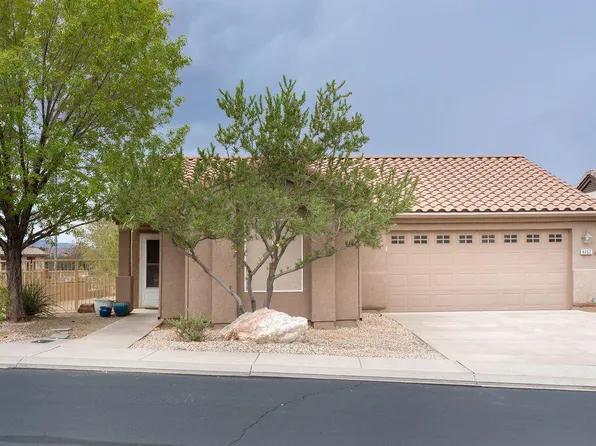 4452 S Laurel Green Dr, St George, UT 84790