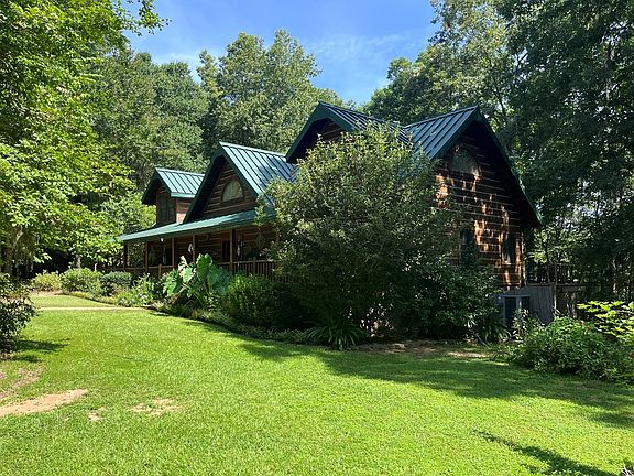 3rd image of 250 Moore Meadow Dr