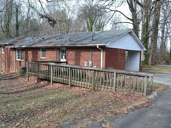 3rd image of 249 Harris Dr