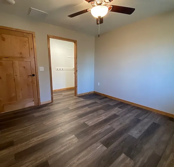 Sunset Place Apartments — Photo 82