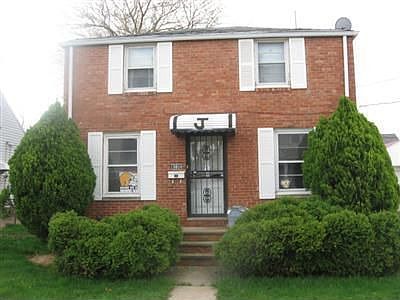 1st image of 19804 Cherokee Ave