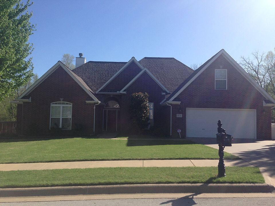 1st image of 1834 N Independence Pl