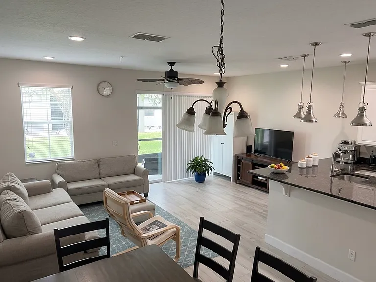 5407 Via Appia Way — Photo 4