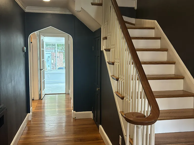 132 Eliot St — Photo 5