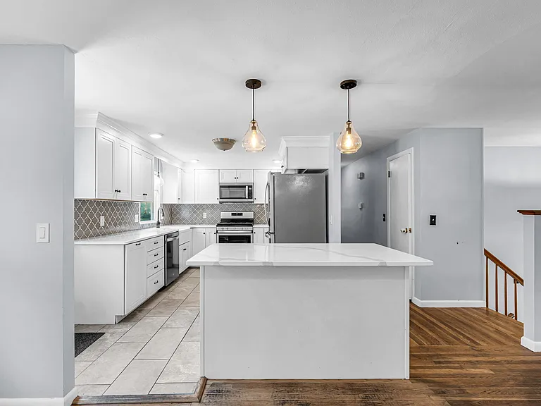 141 Cedar Rd — Photo 10