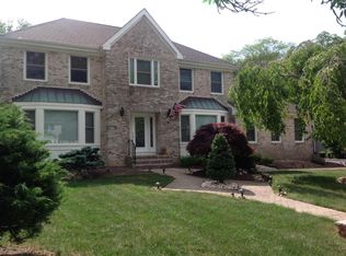 24 Stony Hill Dr, Morganville, NJ