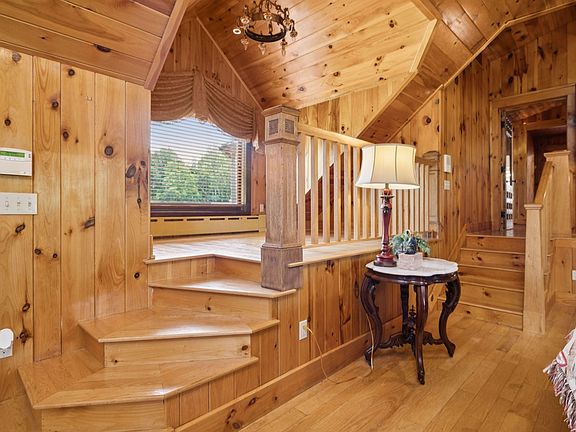 45th image of 1374 Peter Pond Rd
