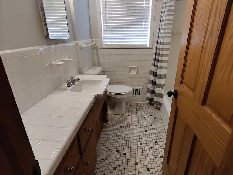 5735 Xerxes Ave S — Photo 8