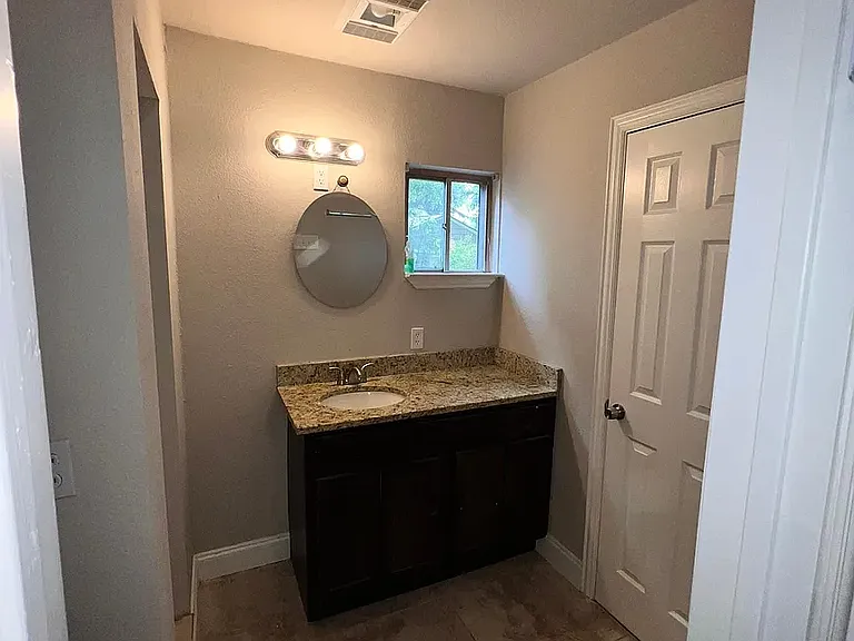 4048 Winfield Ave — Photo 21