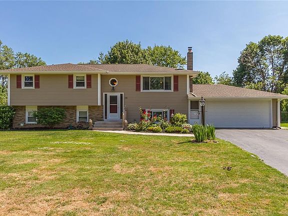 2nd image of 35 Kirkland Dr