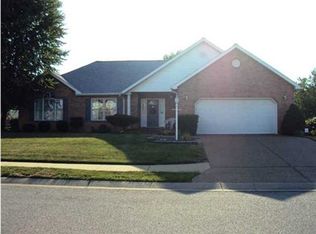4311 Hawthorne Dr, Newburgh, IN