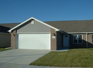 3814 Ballard Ct, Lincoln, NE 68504