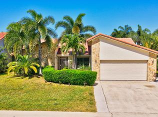 7139 San Sebastian Dr, Boca Raton, FL 33433