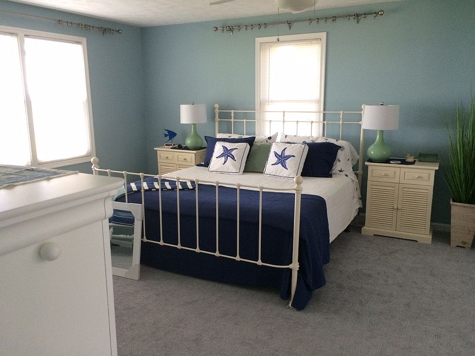 1st image of 17767 River Shore Dr