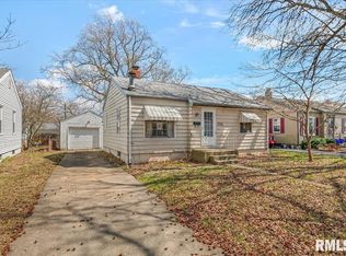 1720 N 21st St, Springfield, IL 62702