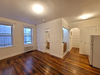 Rented by Bouklis Group