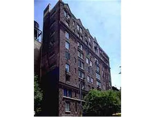 Sold by Douglas Elliman | media 31