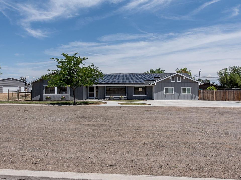 1st image of 36617 Avenue 17 1/2