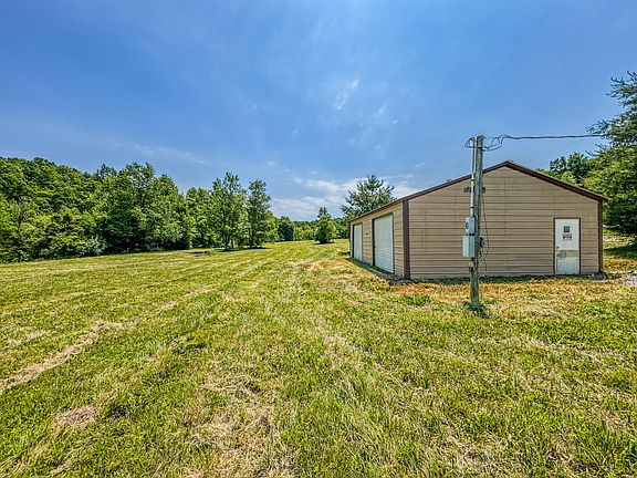 9th image of 220 Ovilla Ln