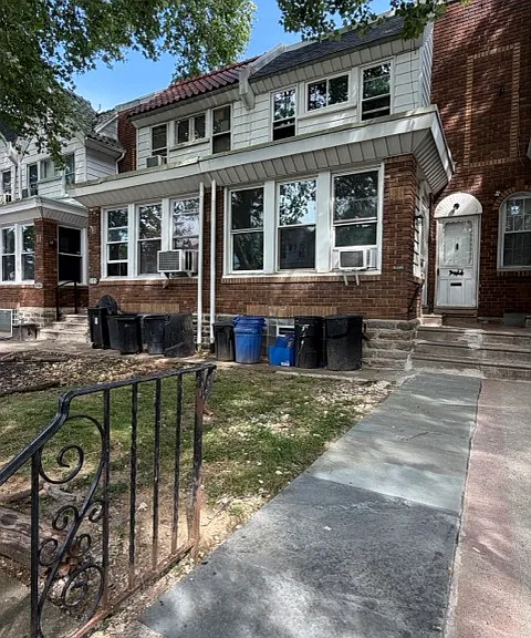 5331 Sylvester St #1 — Photo 1