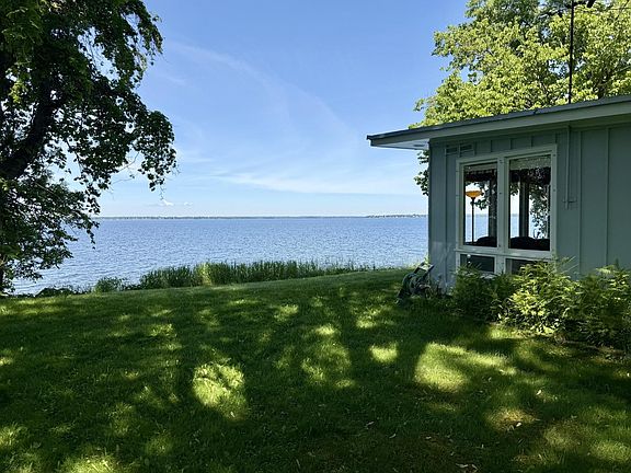 2nd image of 250 Maquam Shore Road