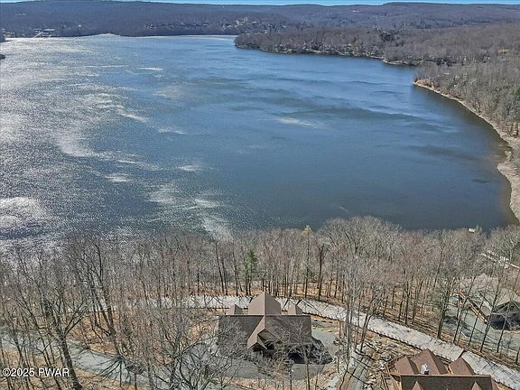 5th image of 1088 Lake Shore Dr