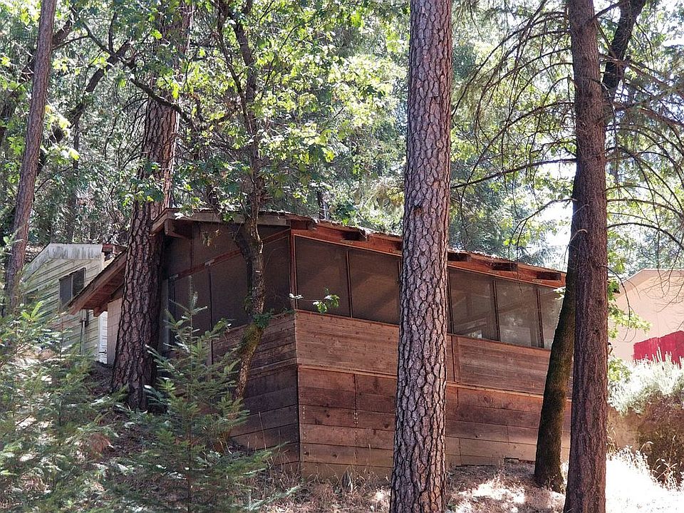 2nd image of 21455 Dawnridge Dr N
