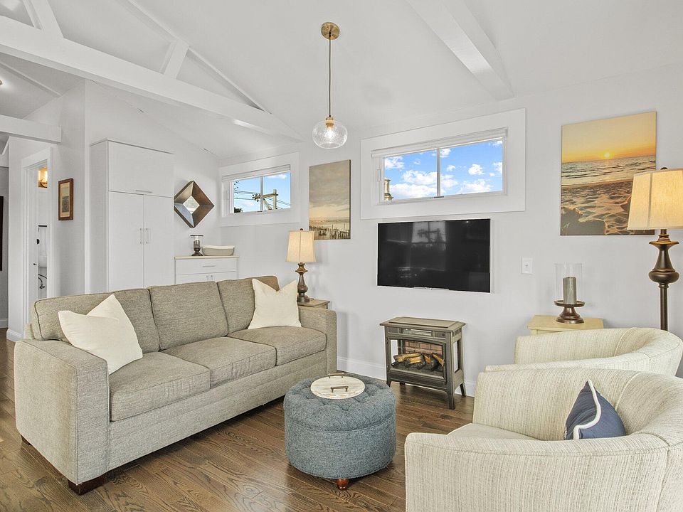 Other 331 Commercial St Provincetown, MA Zillow