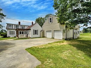 1101 N River Rd, Auburn, ME 04210