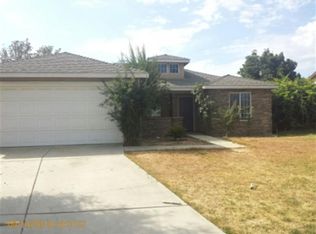 1197 E Donnybrook Pl, Hanford, CA 93230