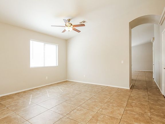 3rd image of 21861 W Mohave St