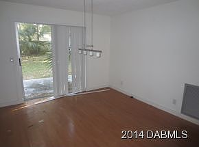5th image of 217 Sandy Ln