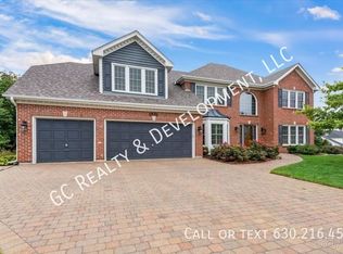 1531 Maria Ct, Wheaton, IL 60187