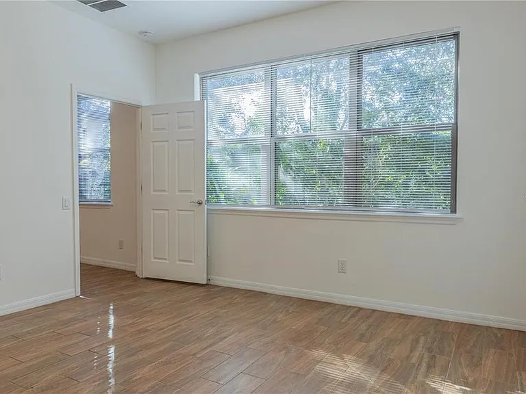 519 Cadiz Dr — Photo 15