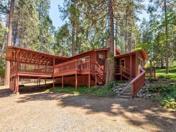 50688 Cedar Valley Dr, Oakhurst, CA 93644