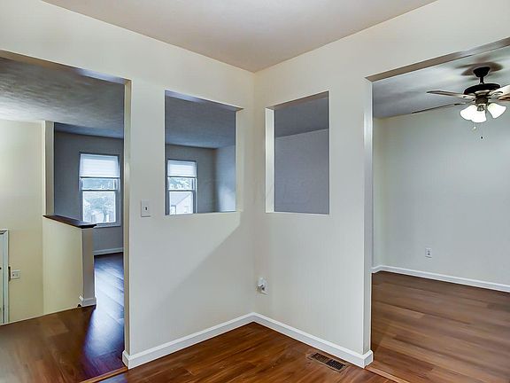 5th image of 341 Instone Dr