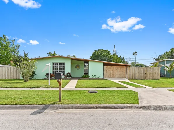 114 SE Serenata Court, Port St Lucie, FL 34983