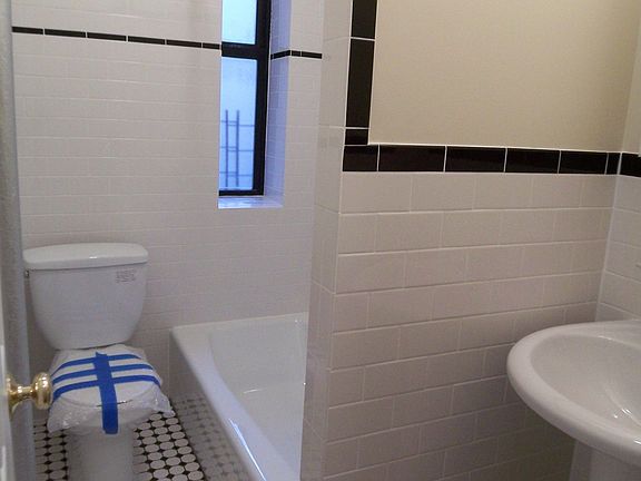 3rd image of 192 Bradhurst Ave APT 22